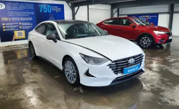 Hyundai Sonata 2020 года за 10 500 000 тг. в Астана фото 2