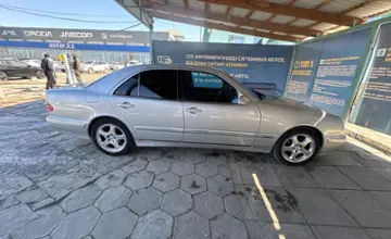 Mercedes-Benz E-Класс 2001 года за 4 800 000 тг. в Талдыкорган фото 4