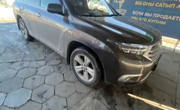 Toyota Highlander 2013 года за 14 000 000 тг. в Талдыкорган фото 3