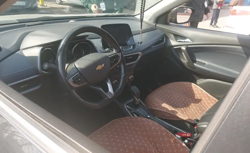 Chevrolet Tracker 2024 года за 8 500 000 тг. в Алматы фото 5