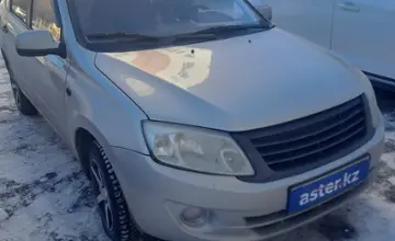 LADA (ВАЗ) Granta 2012 года за 2 000 000 тг. в Костанай фото 3