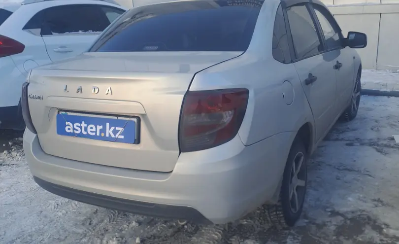 LADA (ВАЗ) Granta 2012 года за 2 000 000 тг. в Костанай фото 5