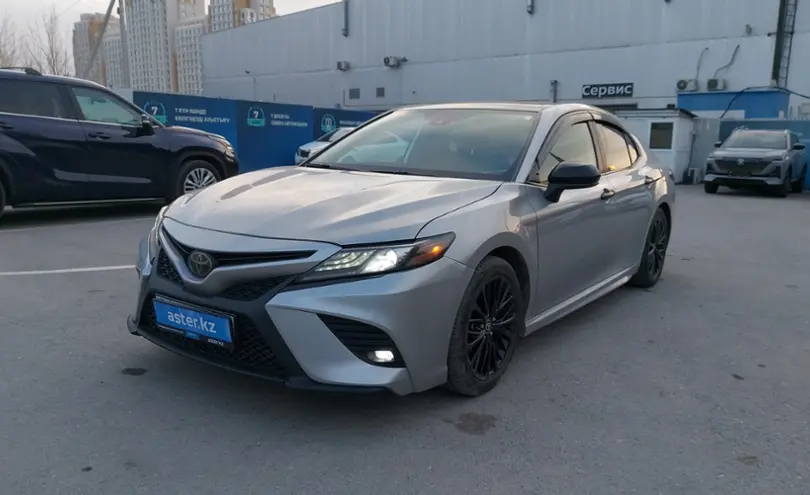Toyota Camry 2020 года за 12 500 000 тг. в Шымкент