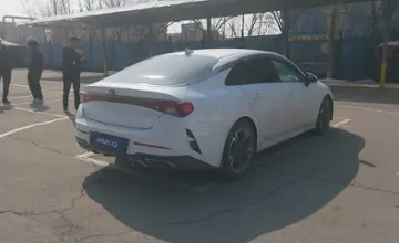 Kia K5 2021 года за 11 000 000 тг. в Алматы фото 3