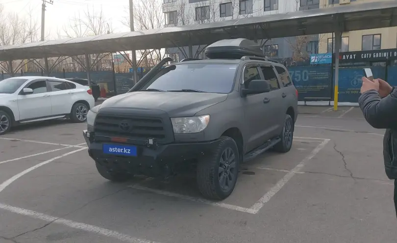 Toyota Sequoia 2008 года за 15 000 000 тг. в Алматы