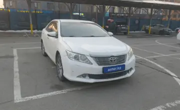 Toyota Camry 2013 года за 8 500 000 тг. в Алматы фото 2