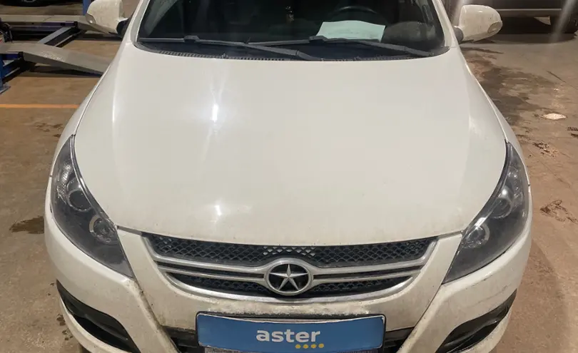 JAC J5 (Heyue) 2015 года за 3 500 000 тг. в Караганда фото 2
