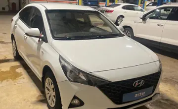 Hyundai Accent 2020 года за 5 300 000 тг. в Караганда фото 3
