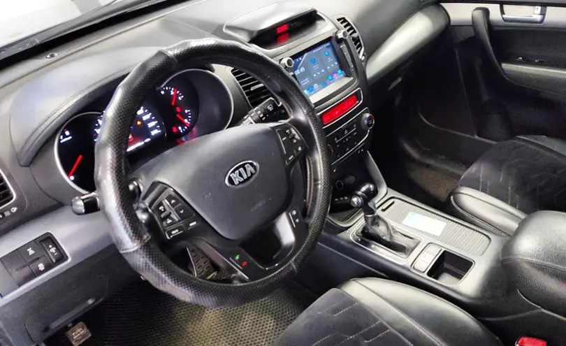 Kia Sorento 2012 года за 9 000 000 тг. в Астана фото 5