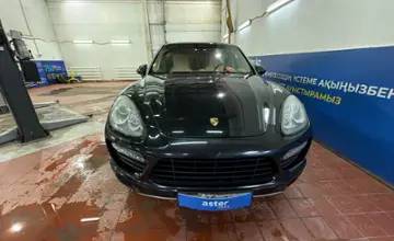 Porsche Cayenne 2010 года за 13 000 000 тг. в Астана фото 2