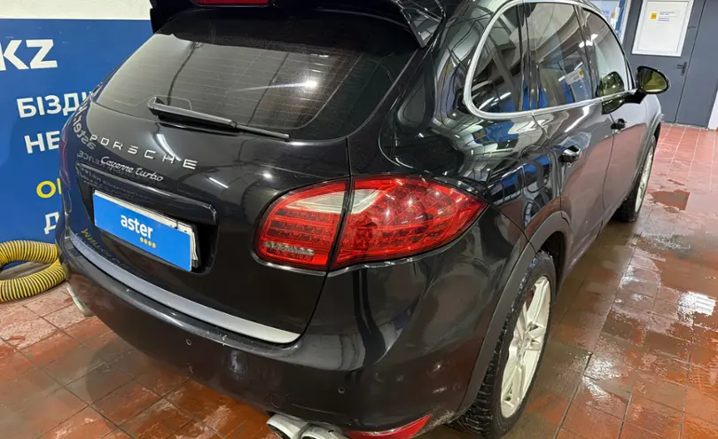 Porsche Cayenne 2010 года за 13 000 000 тг. в Астана фото 5