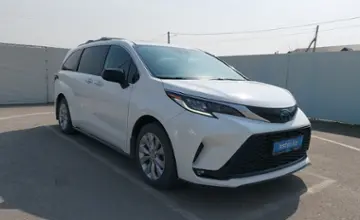 Toyota Sienna 2021 года за 21 000 000 тг. в Шымкент фото 2