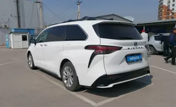 Toyota Sienna 2021 года за 21 000 000 тг. в Шымкент фото 4