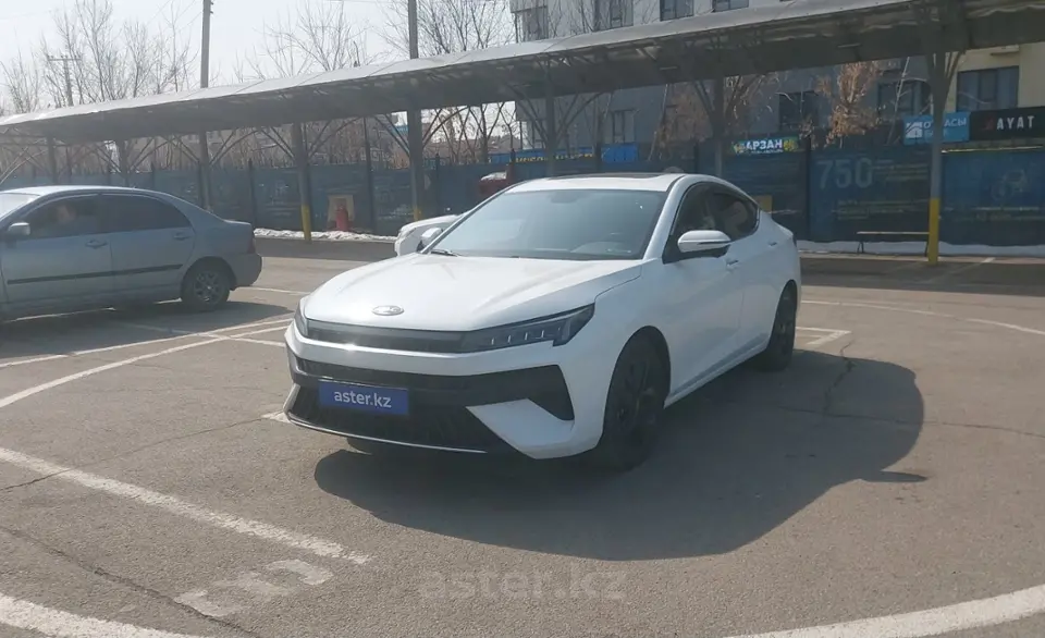 JAC J7 Plus 2024 года за 7 500 000 тг. в Алматы
