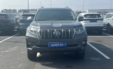 Toyota Land Cruiser Prado 2019 года за 27 000 000 тг. в Алматы фото 2
