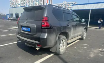 Toyota Land Cruiser Prado 2019 года за 27 000 000 тг. в Алматы