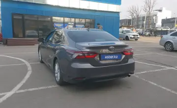 Toyota Camry 2023 года за 13 800 000 тг. в Алматы фото 4