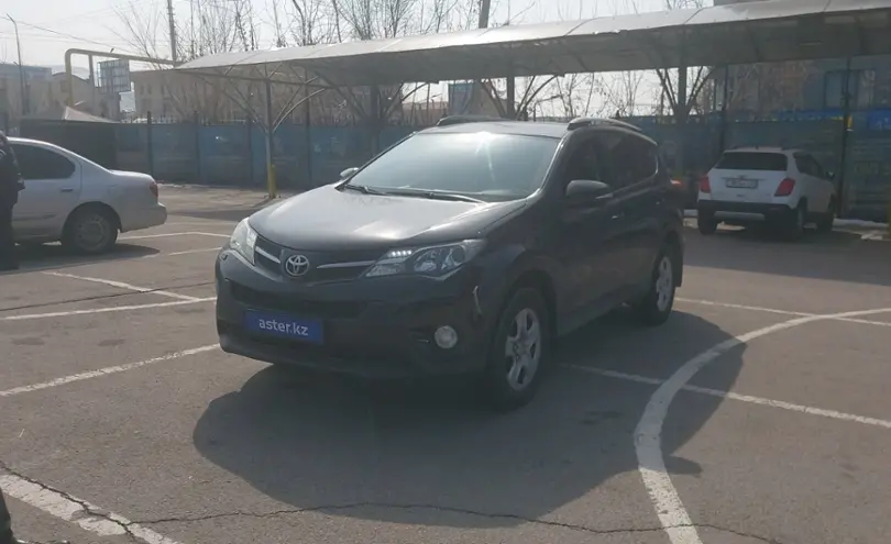Toyota RAV4 2014 года за 9 800 000 тг. в Алматы