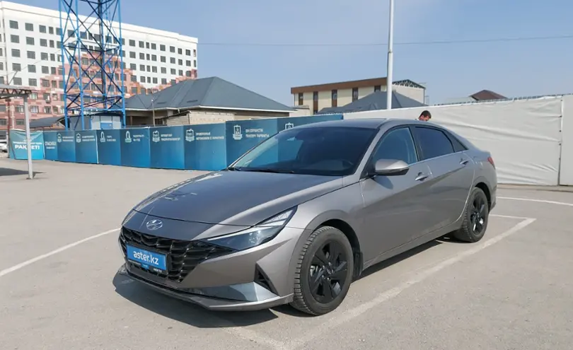Hyundai Elantra 2022 года за 9 000 000 тг. в Шымкент