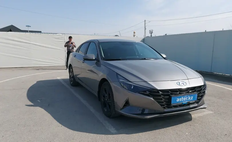 Hyundai Elantra 2022 года за 9 000 000 тг. в Шымкент фото 2