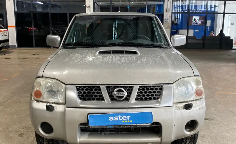 Nissan NP300 2013 года за 4 000 000 тг. в Караганда фото 2