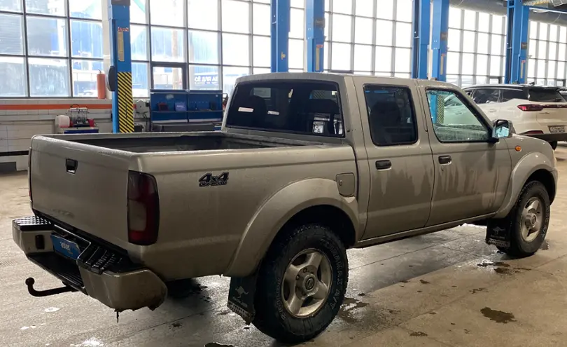 Nissan NP300 2013 года за 4 000 000 тг. в Караганда фото 5