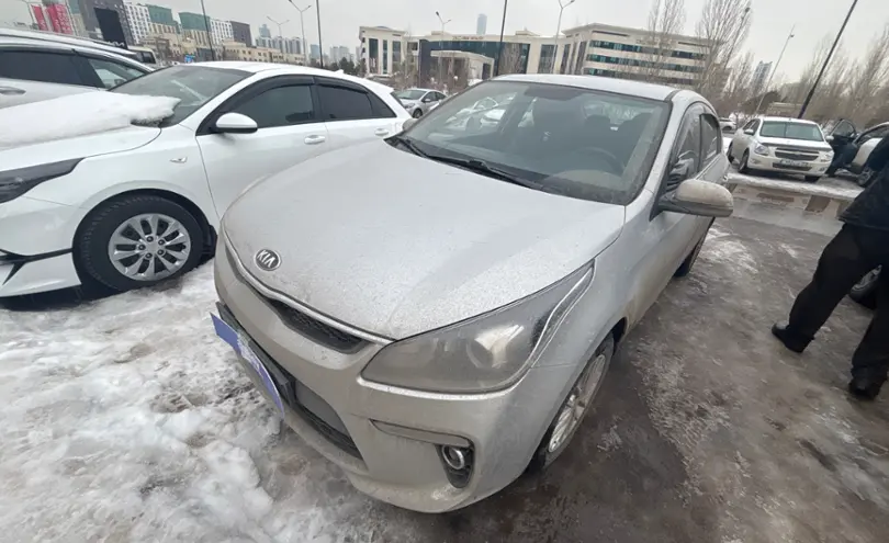 Kia Rio 2020 года за 7 500 000 тг. в Астана