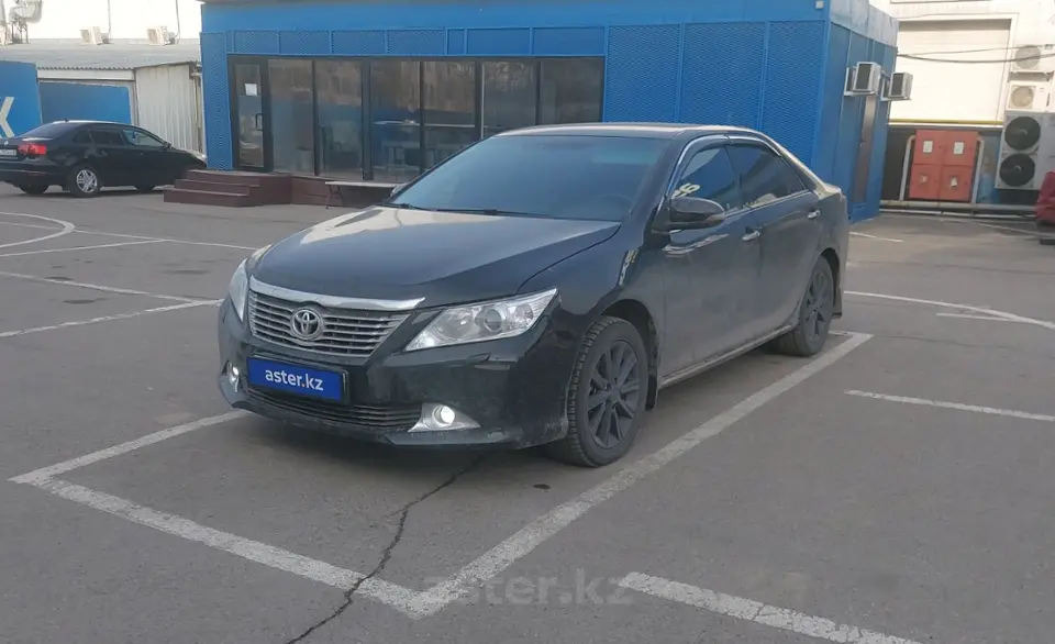 Toyota Camry 2012 года за 9 600 000 тг. в Алматы