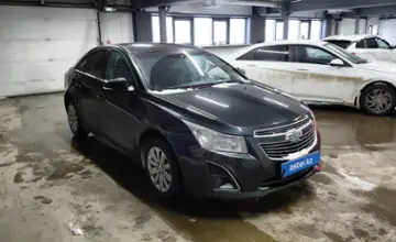 Chevrolet Cruze 2015 года за 3 400 000 тг. в Астана фото 2