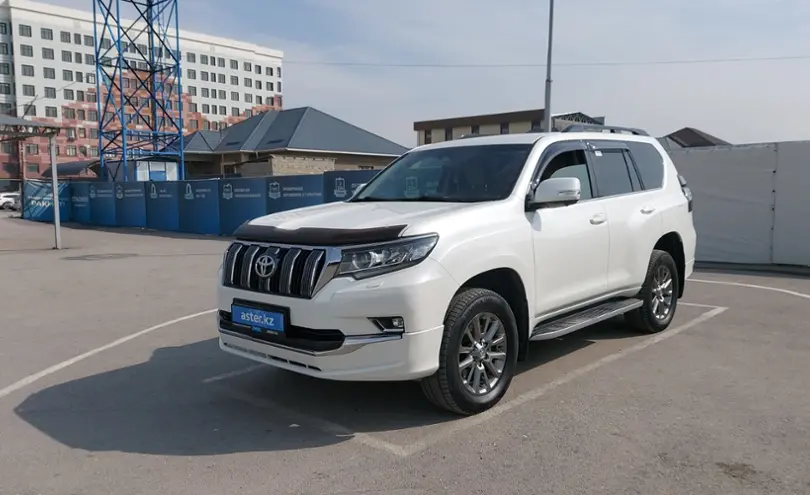 Toyota Land Cruiser Prado 2019 года за 24 300 000 тг. в Шымкент