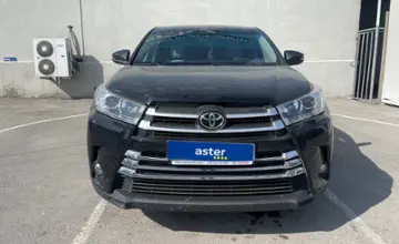 Toyota Highlander 2017 года за 16 000 000 тг. в Тараз фото 2
