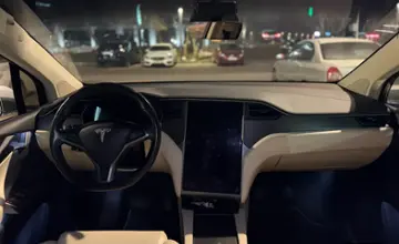 Tesla Model X 2018 года за 25 000 000 тг. в Алматы