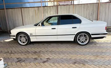 BMW 5 серии 1993 года за 3 500 000 тг. в Алматы