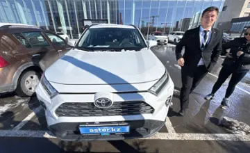 Toyota RAV4 2023 года за 19 000 000 тг. в Шымкент фото 2