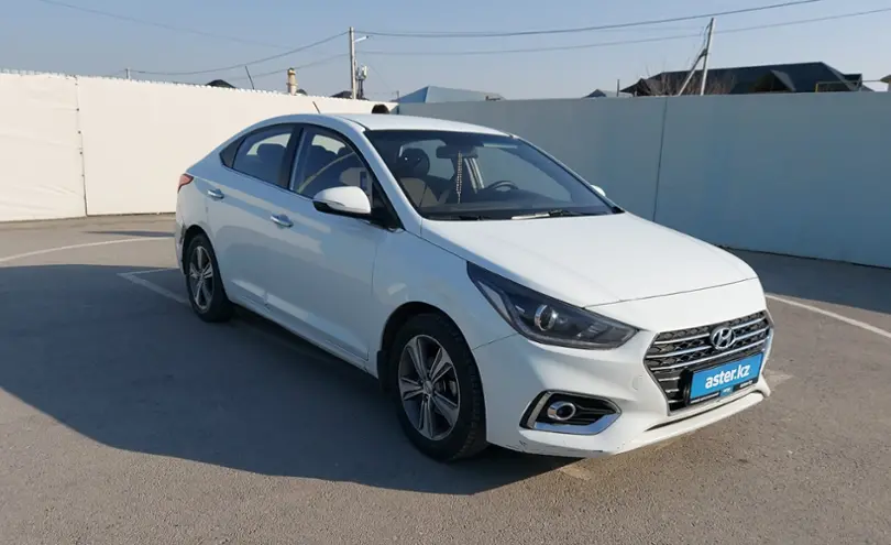 Hyundai Accent 2020 года за 8 000 000 тг. в Шымкент фото 2