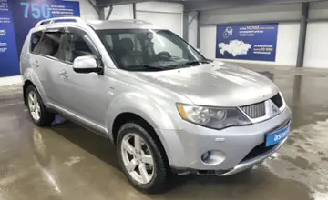 Mitsubishi Outlander 2008 года за 4 500 000 тг. в Астана фото 2