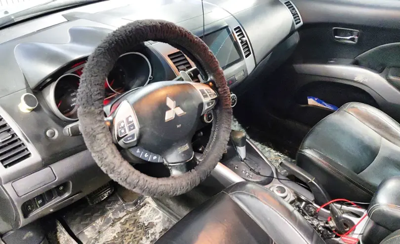 Mitsubishi Outlander 2008 года за 4 500 000 тг. в Астана фото 5