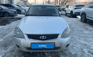 LADA (ВАЗ) Priora 2014 года за 1 900 000 тг. в Актобе фото 2