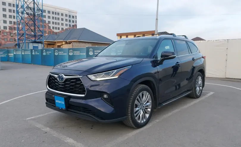 Toyota Highlander 2022 года за 22 000 000 тг. в Шымкент
