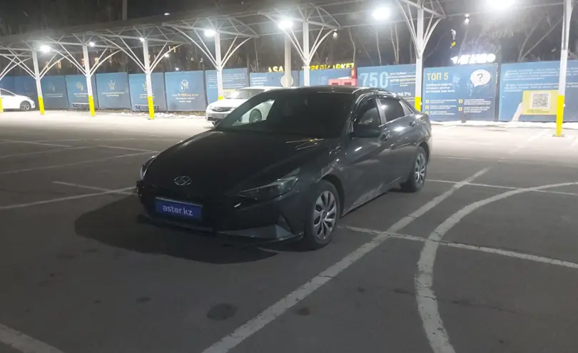 Hyundai Elantra 2022 года за 7 600 000 тг. в Алматы