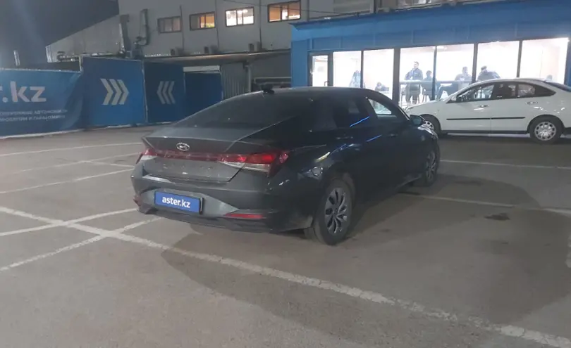 Hyundai Elantra 2022 года за 7 600 000 тг. в Алматы фото 3