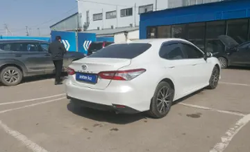 Toyota Camry 2021 года за 11 000 000 тг. в Алматы фото 3