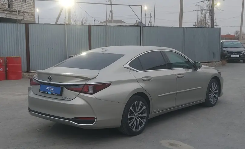 Lexus ES 2019 года за 20 000 000 тг. в Атырау фото 5