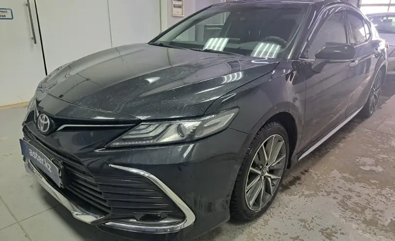 Toyota Camry 2023 года за 16 000 000 тг. в Павлодар