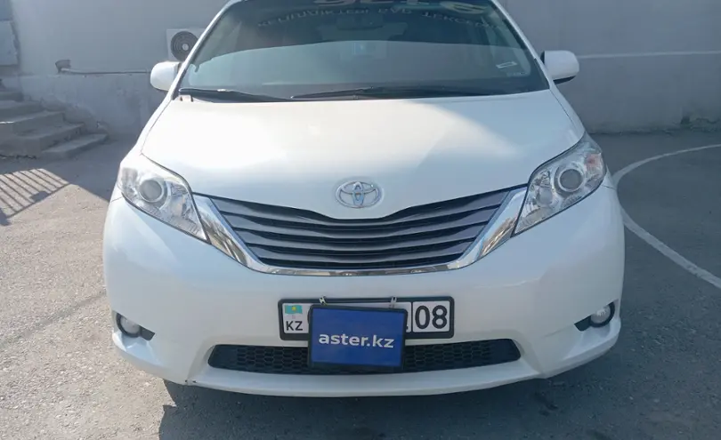 Toyota Sienna 2017 года за 18 000 000 тг. в Тараз фото 2