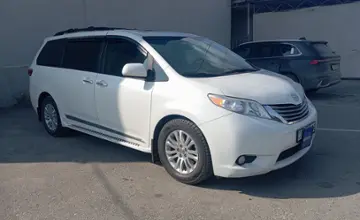 Toyota Sienna 2017 года за 18 000 000 тг. в Тараз фото 3