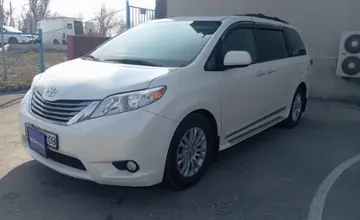 Toyota Sienna 2017 года за 18 000 000 тг. в Тараз фото 1