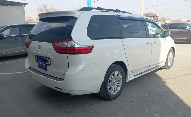 Toyota Sienna 2017 года за 18 000 000 тг. в Тараз фото 5