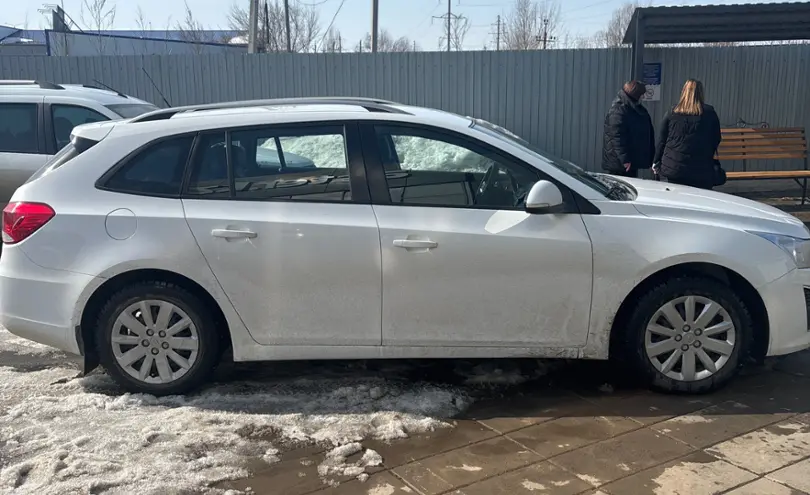 Chevrolet Cruze 2015 года за 6 000 000 тг. в Уральск фото 4