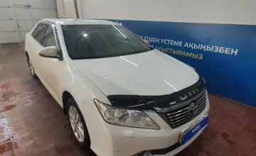 Toyota Camry 2013 года за 8 800 000 тг. в Астана фото 3